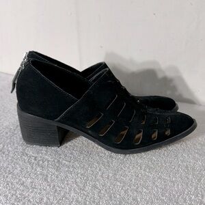 1. State Llee Black Portogallo Leather Cutout Pointed Toe Slip On Ankle Boots 9